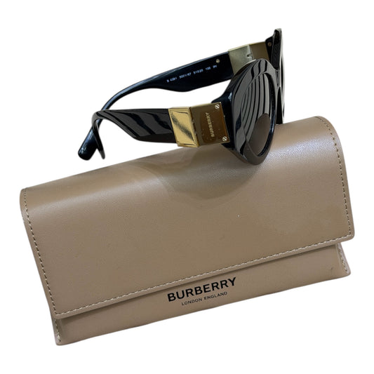BURBERRY SUNGLASSES