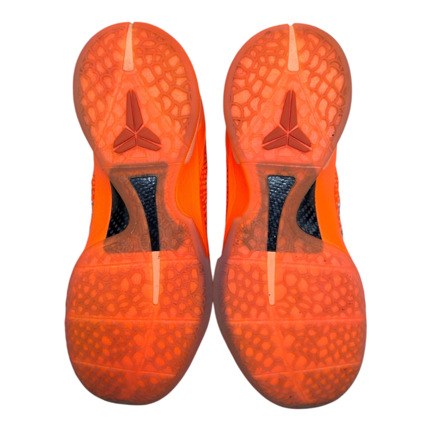 KOBE 6 TOTAL ORANGE