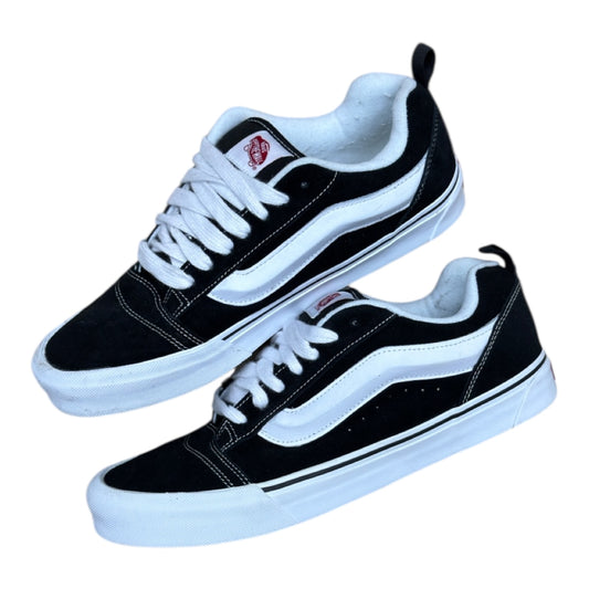 VANS KNU SKOOL