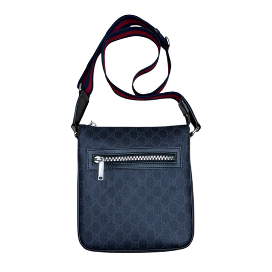 GUCCI GG BLACK SMALL MESSENGER BAG