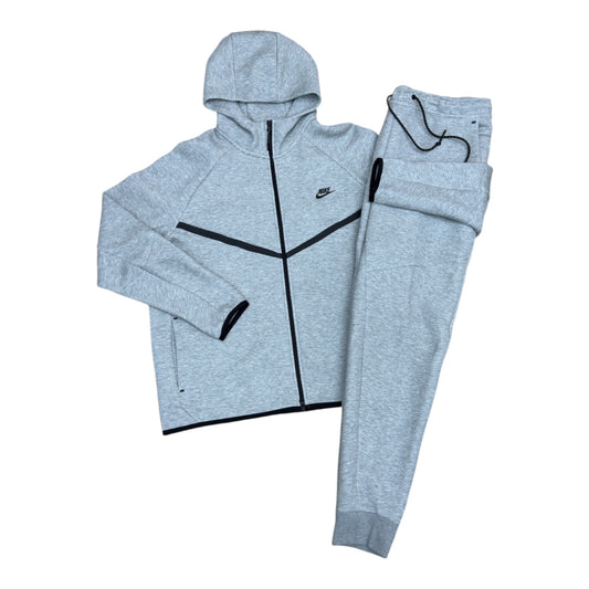 NIKE FLEECE TECH FULL SET