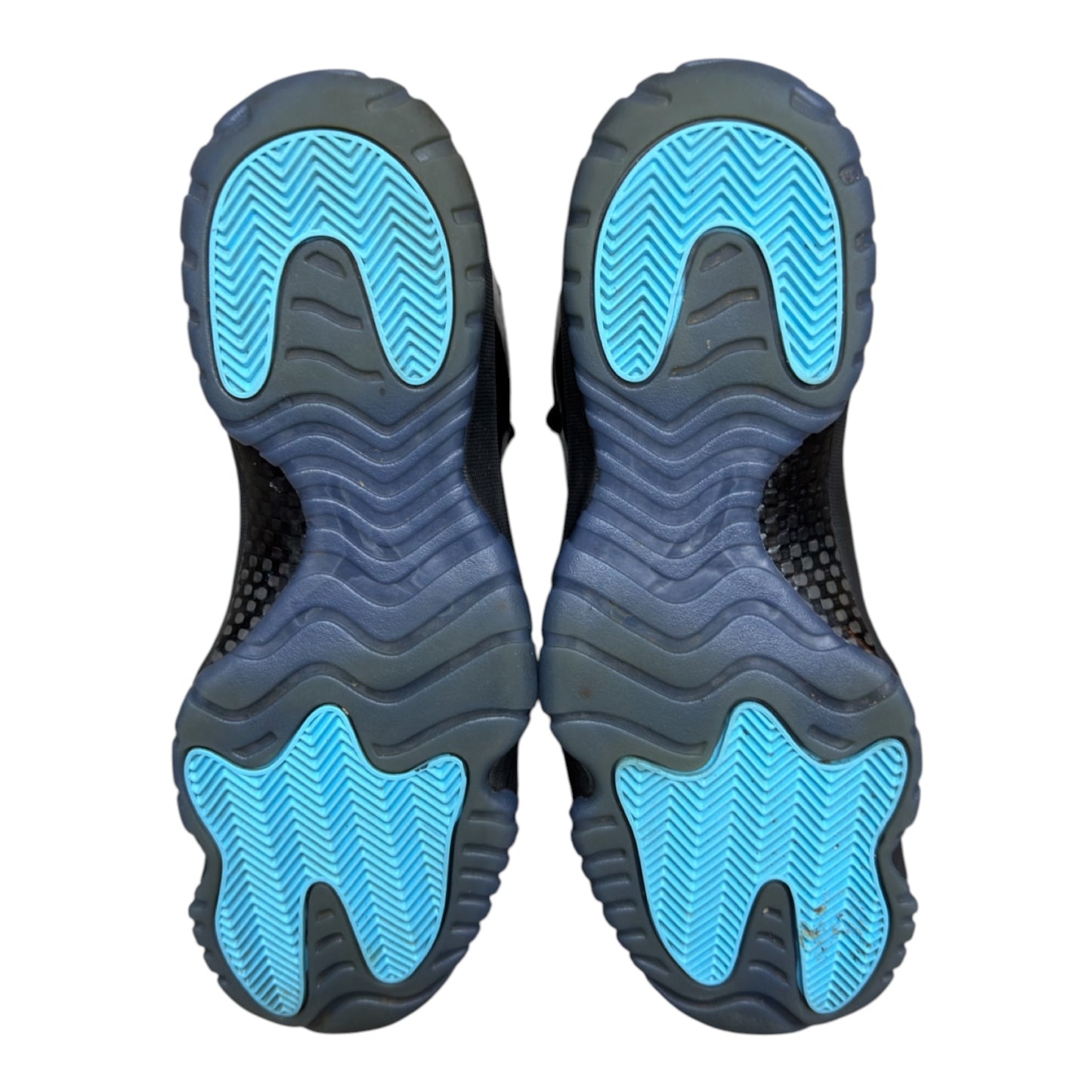 JORDAN 11 GAMMA (2025)