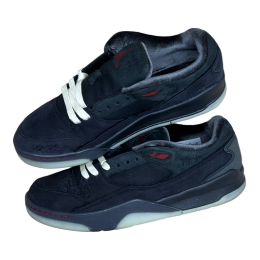 JORDAN FLIGHT WHO DECIDES WAR BRED
