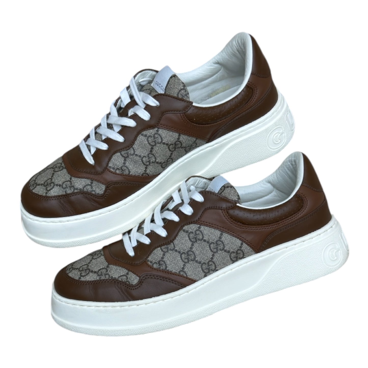 GUCCI GG SUPREME SNEAKER BEIGE