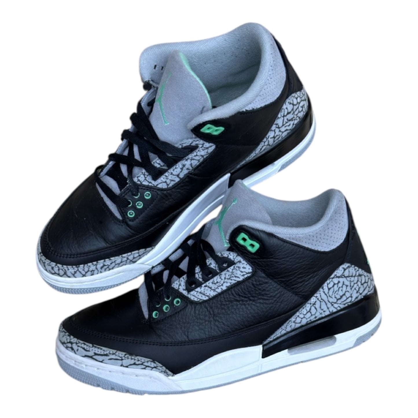 JORDAN 3 GREEN GLOW