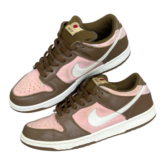 SB DUNK LOW STUSSY CHERRY