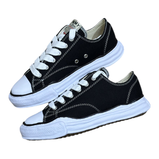 MAISON MIHARA PETERSON